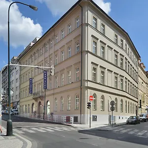 Hotell Ea New Town, Prag