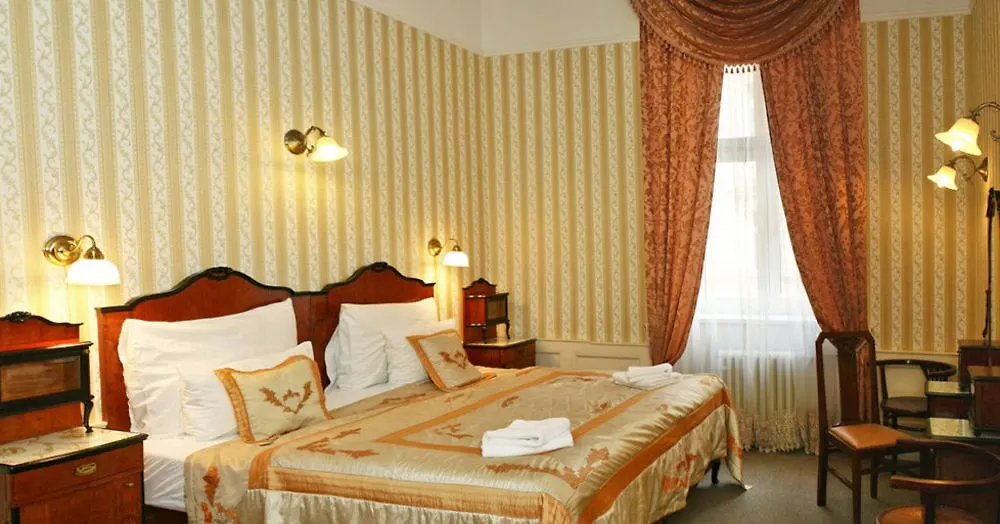 Hotel Praga 1885
